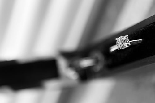 10 Simple Steps To Buying An Engagement Ring