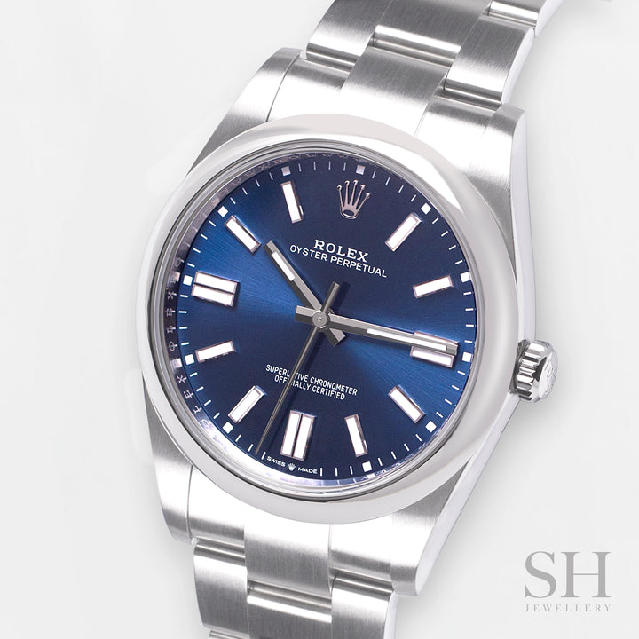 Rolex Oyster Perpetual41 41mm Steel Blue Dial Stick Markers 2025 Ref m124300-0003 (#897)