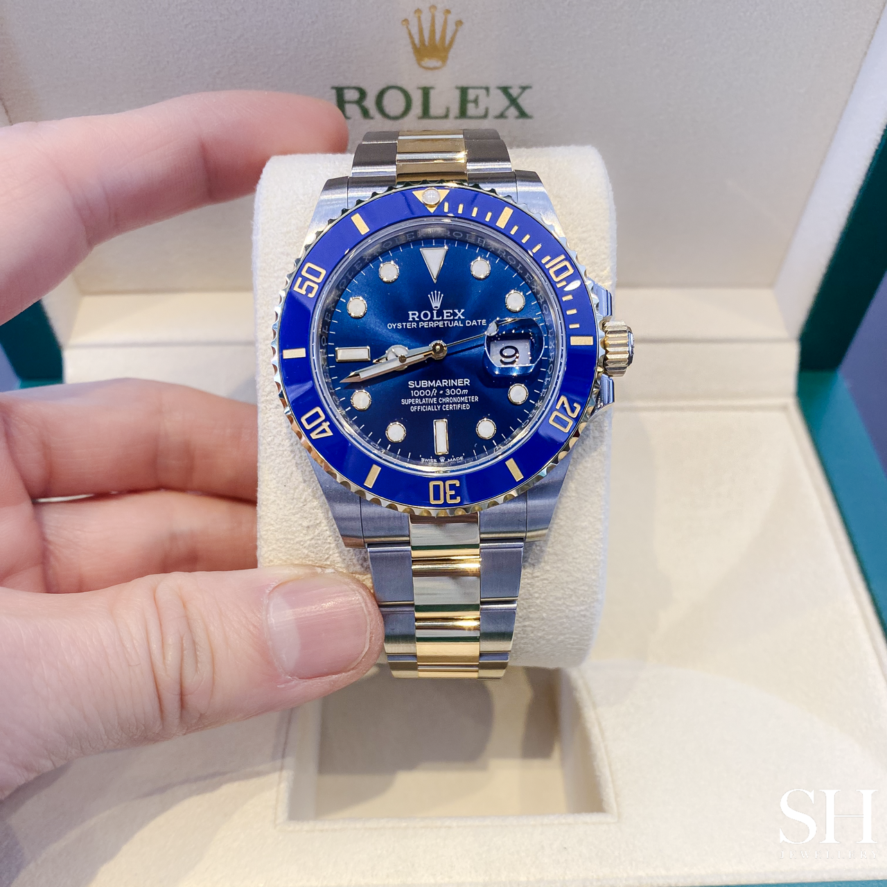 Rolex Submariner Date 41mm Bluesy Steel YG Blue Dial Button