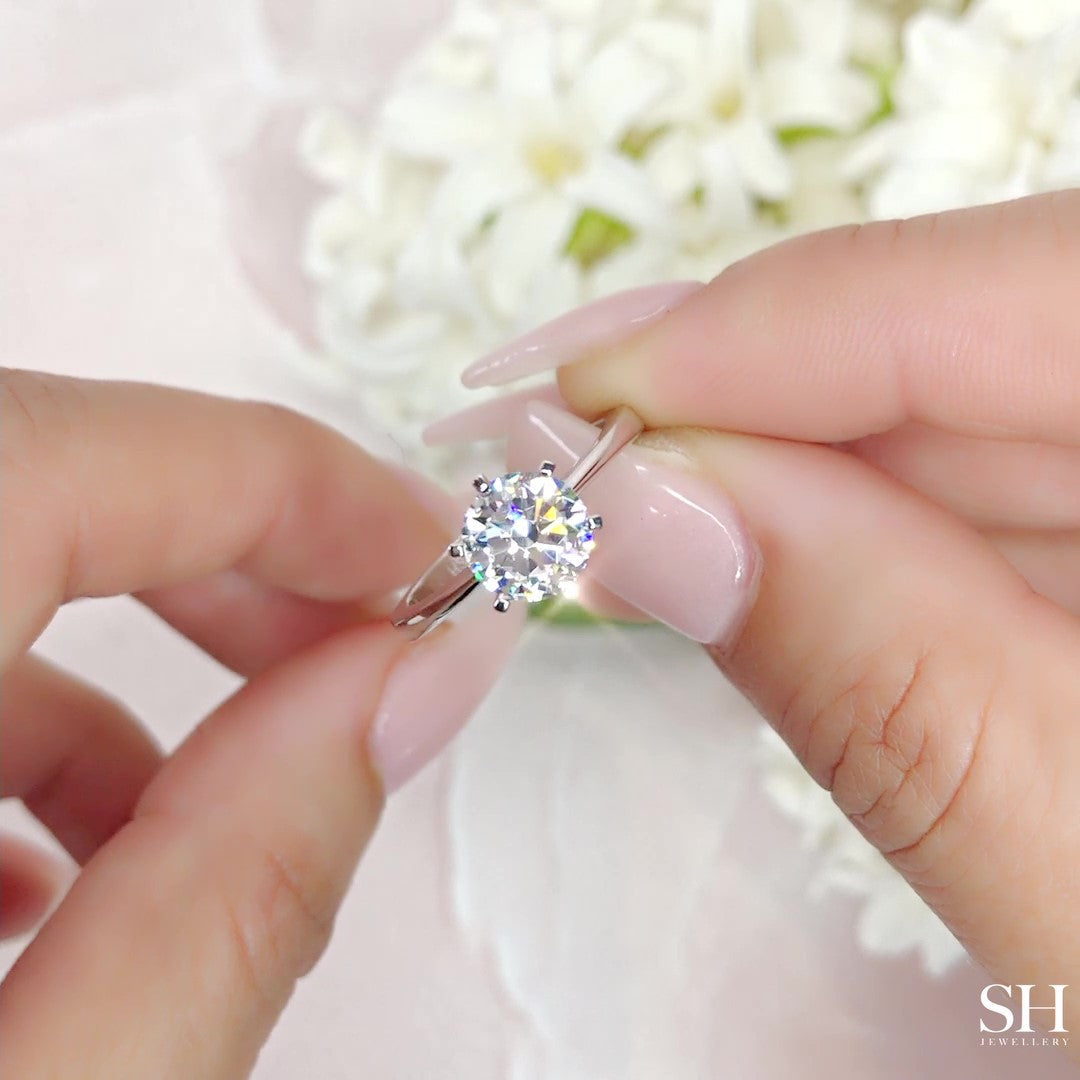 Minimalistic 6-Claw Solitaire Engagement Ring - W0003 (Lab Grown)
