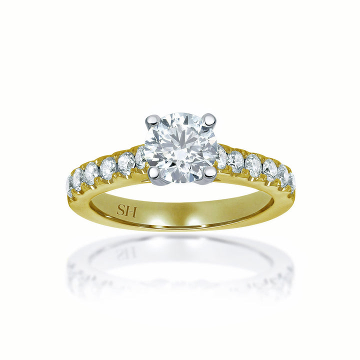Classic 4-Claw engagement ring with pavé set band - W0015 (Lab Grown)