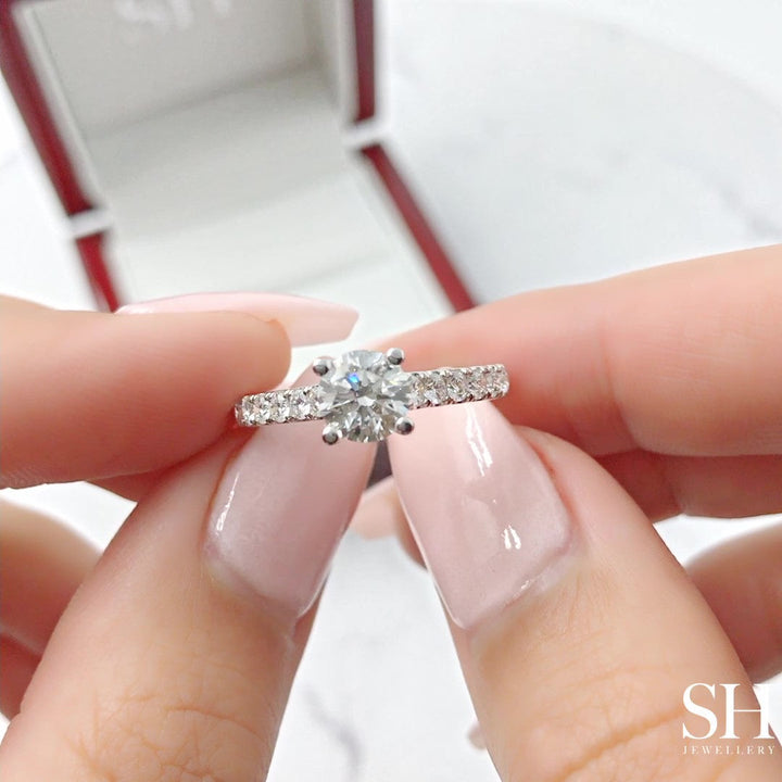 Classic 4-Claw engagement ring with pavé set band - W0015 (Lab Grown)