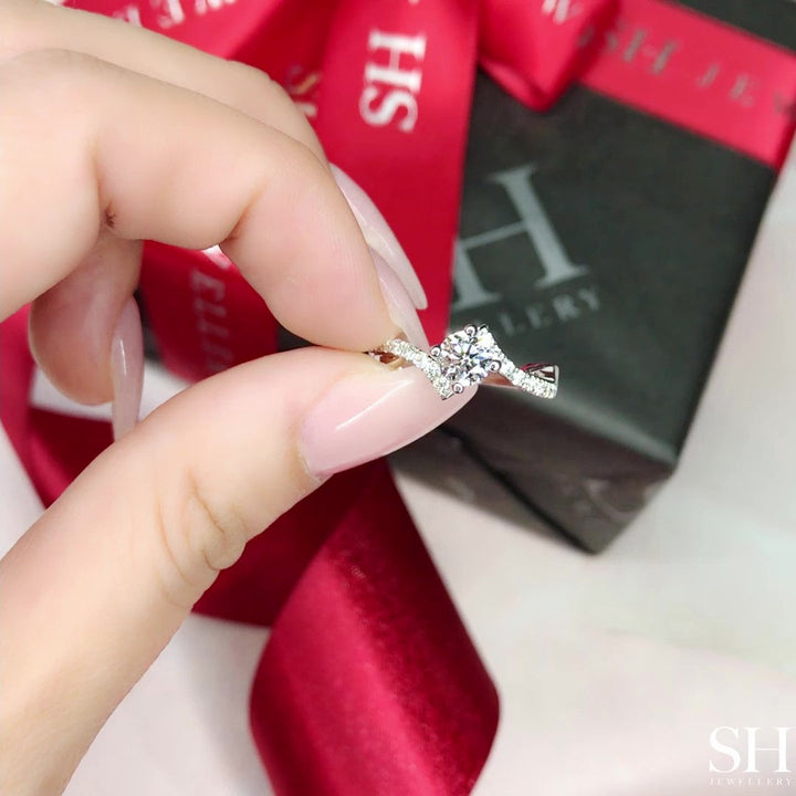 Modern 4-Claw Engagement Ring with Offset Band - W0017 (Lab Grown)