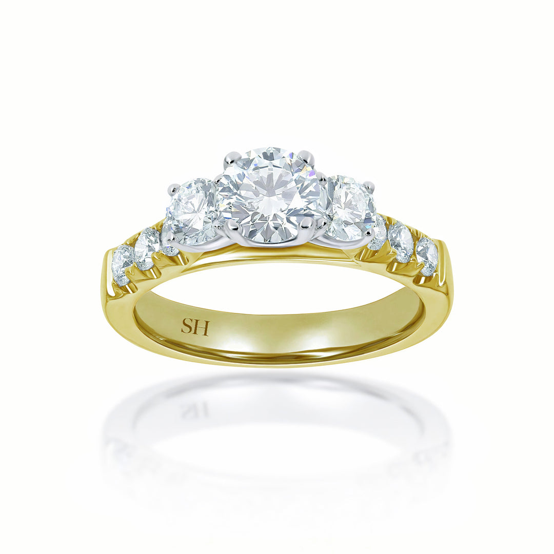 Round trilogy ring with claw set band - W0035 (Lab Grown)