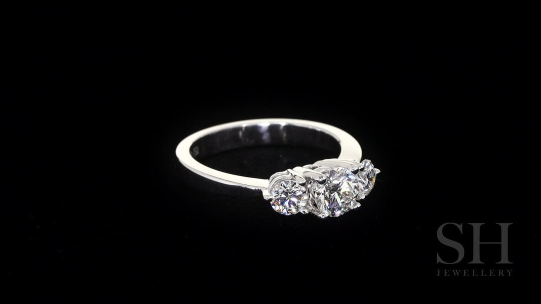 Modern trilogy ring with 4-Claw setting and tapered band - W0036 (Lab Grown)