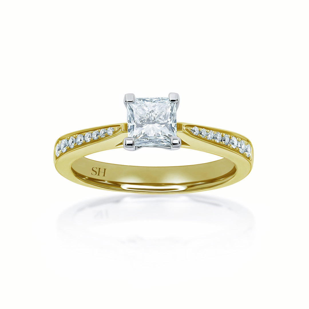 Timeless Princess Cut 4-Claw engagement ring - W0250 (Lab Grown)