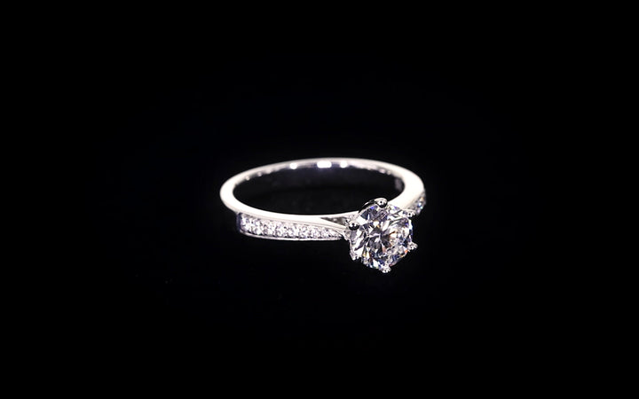 Timeless 6-Claw beauty with tapered band - W0254 (Lab Grown)