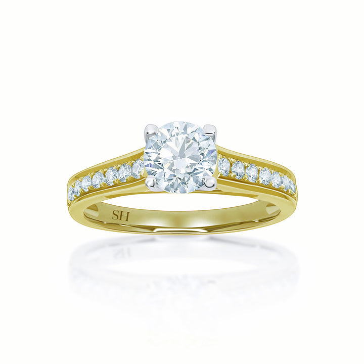 Classic 4-Claw Ring with Reverse Tapered Band - W0256 (Lab Grown)