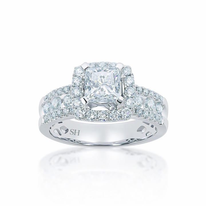 Brilliant Princess Cut halo engagement ring - W0260 (Lab Grown)