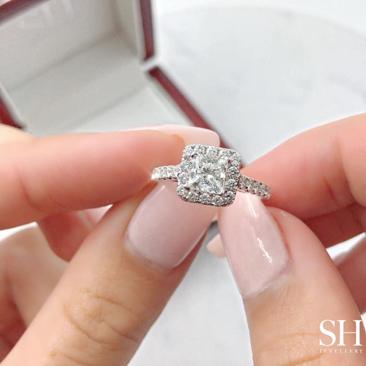 Bright Princess Cut Halo Engagement Ring - W0261 (Lab Grown)