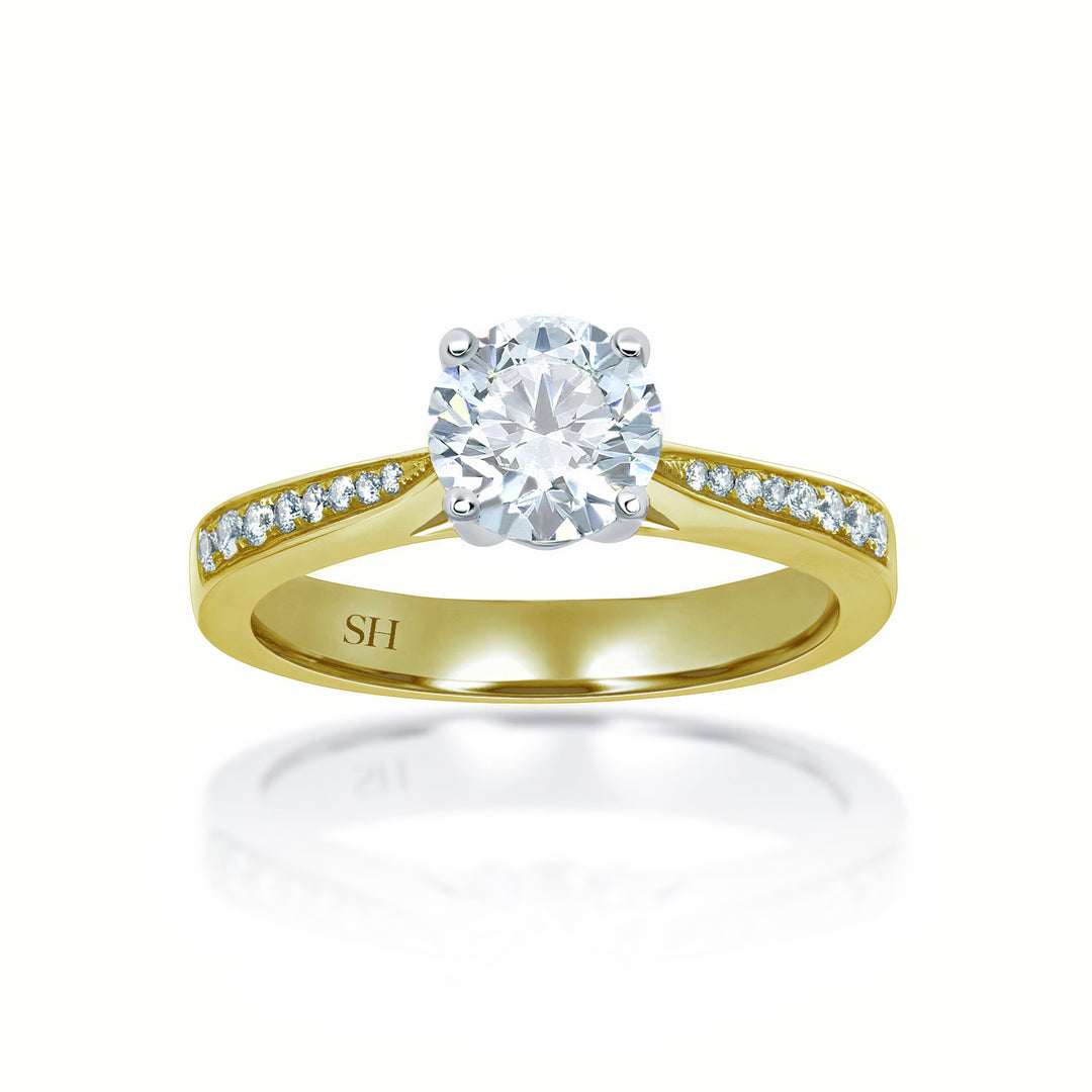 Timeless 4-Claw Beauty with Tapered Band - W0263 (Lab Grown)