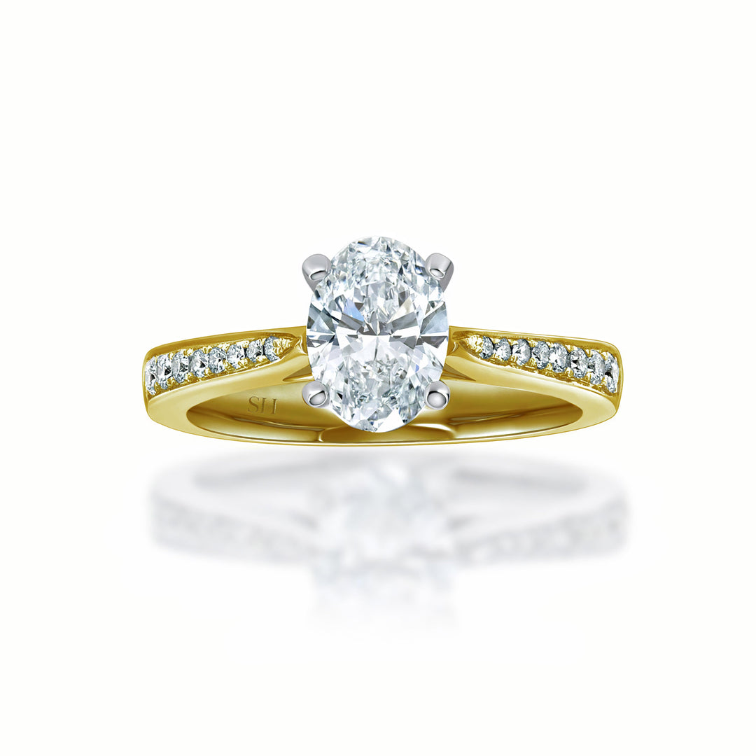 Oval Brilliant Cut Diamond Ring with Tapered Band - W0324 (Lab Grown)