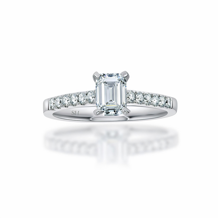 Timeless Emerald Cut 4-Claw Diamond Ring - W0327 (Lab Grown)
