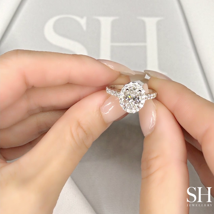 Classic Oval Halo Diamond Engagement Ring - W0330 (Lab Grown)