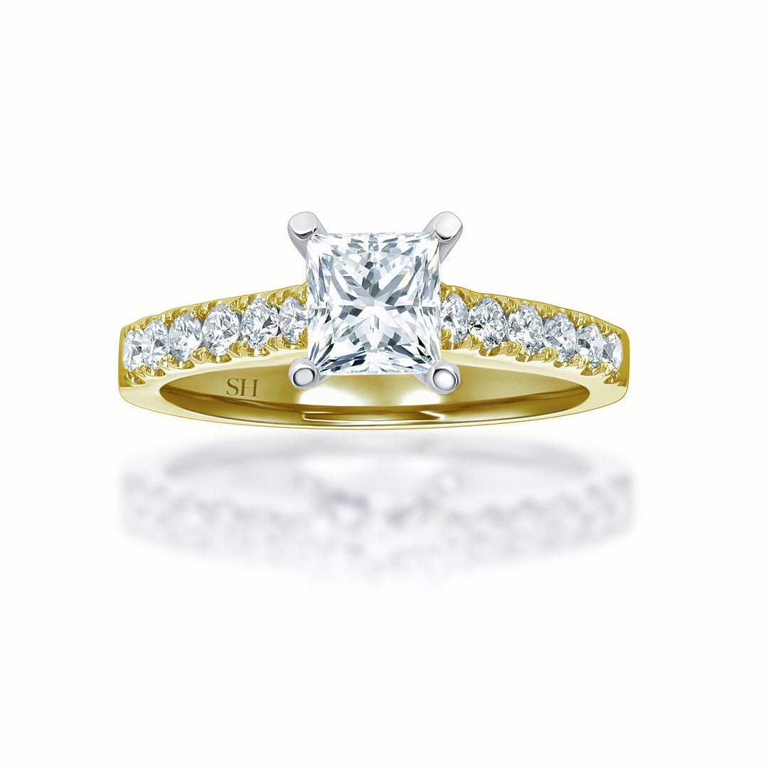 Classic Princess Cut Engagement Ring with Pavé-Set Band - W0333 (Lab Grown)