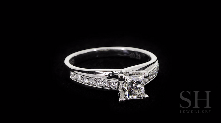 Princess Cut with crossover prongs and bridged grain set diamond band - W0335 (Lab Grown)
