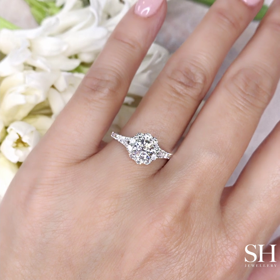 Floral Halo with Gentle Split Band - W0355 (Lab Grown)