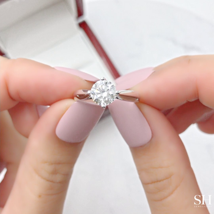 Brilliant Solitaire with Offset 4-Claw Design - W0400 (Lab Grown)