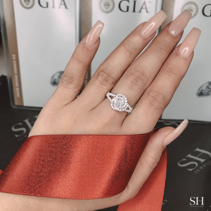 Floral Petal Halo Diamond Ring with Tapering Double Band - W0406 (Lab Grown)
