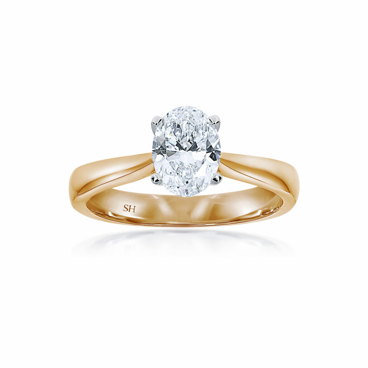 Minimalistic 4-Claw Oval Solitaire with Tapered Band - W0408 (Lab Grown)