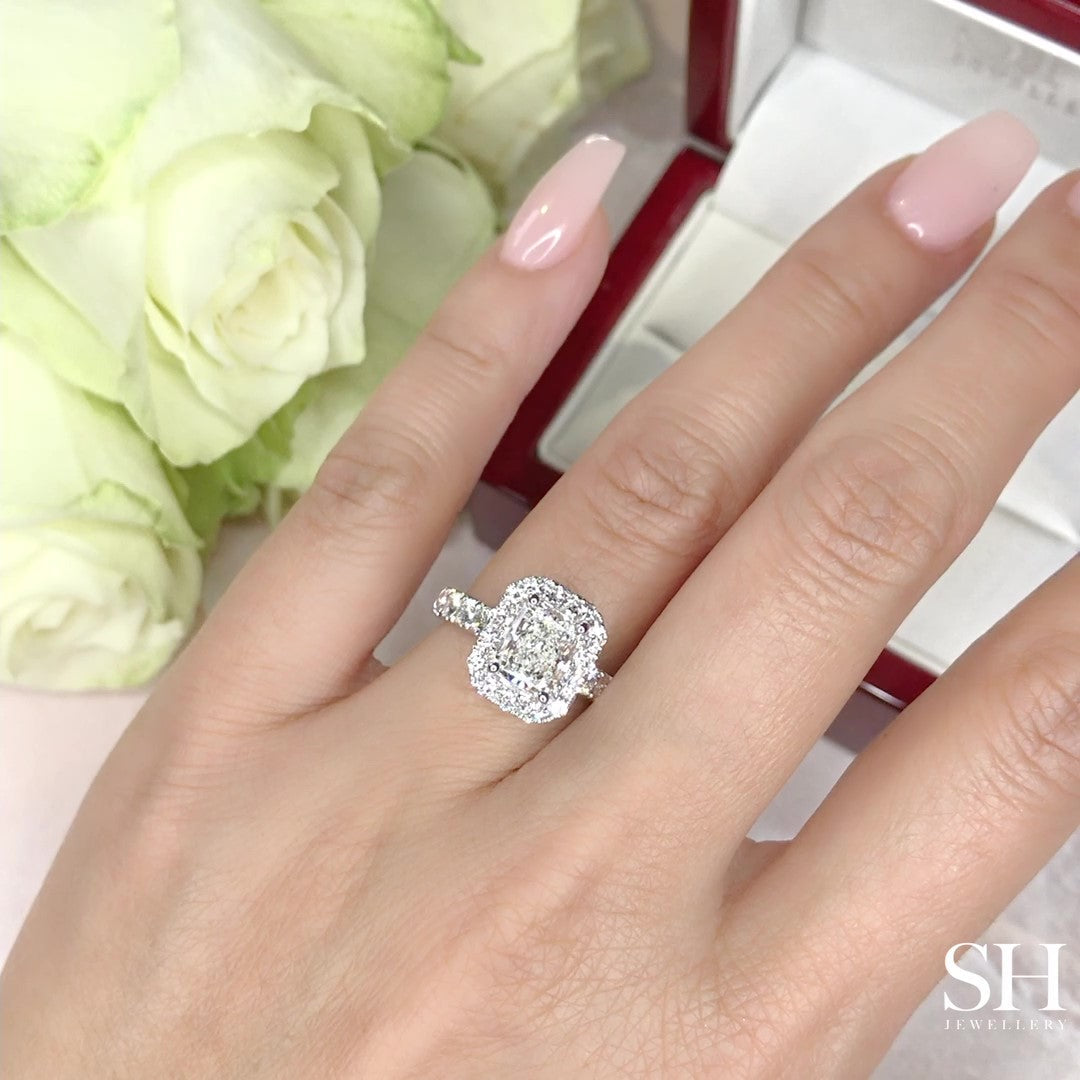 Radiant Cut Halo Engagement Ring with Pavé-Set Band - W0586 (Lab Grown)