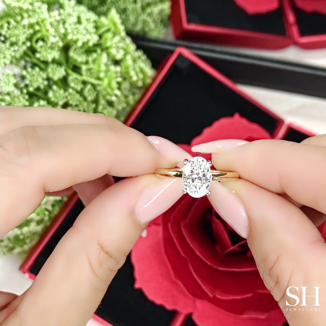 4-Claw Oval Solitaire Engagement Ring with Slim Polished Band - W0590 (Lab Grown)
