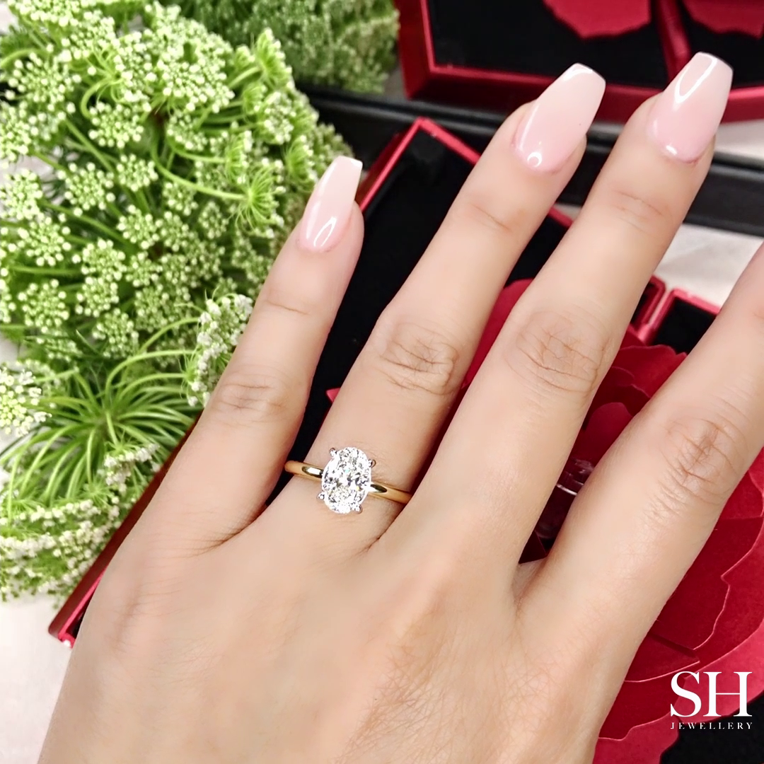 4-Claw Oval Solitaire Engagement Ring with Slim Polished Band - W0590 (Lab Grown)