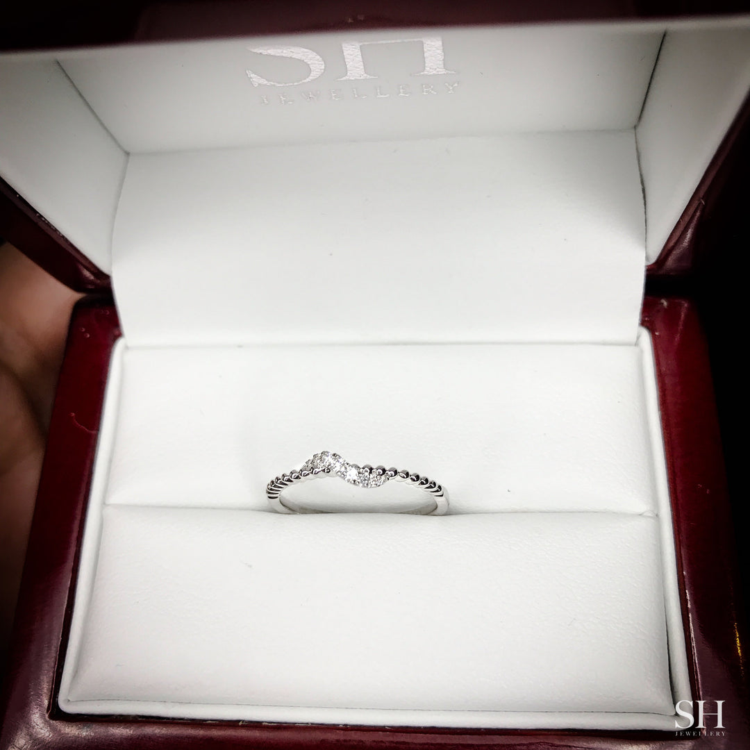 Women's Beaded Wedding Band with Pavé-Set Twist - W0825 — 18kt White Gold (Clearance)