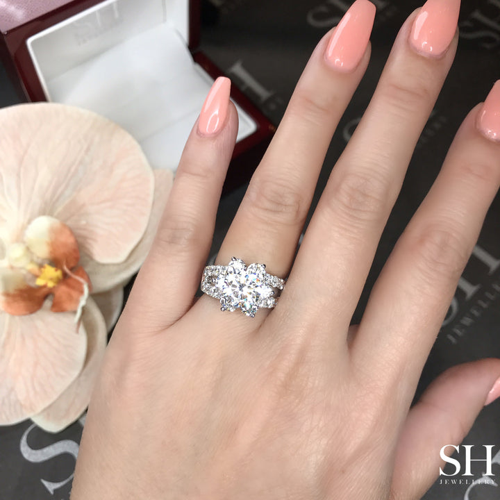 Bright Floral Halo Diamond Ring with Split Band - W0883 (Lab Grown)