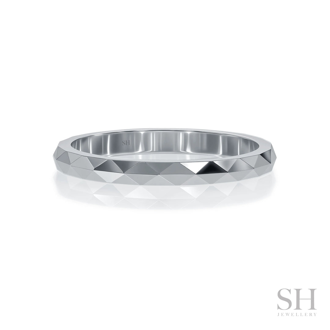 Prism Wedding Ring (2mm) - W1153 — 18kt White Gold (Clearance)
