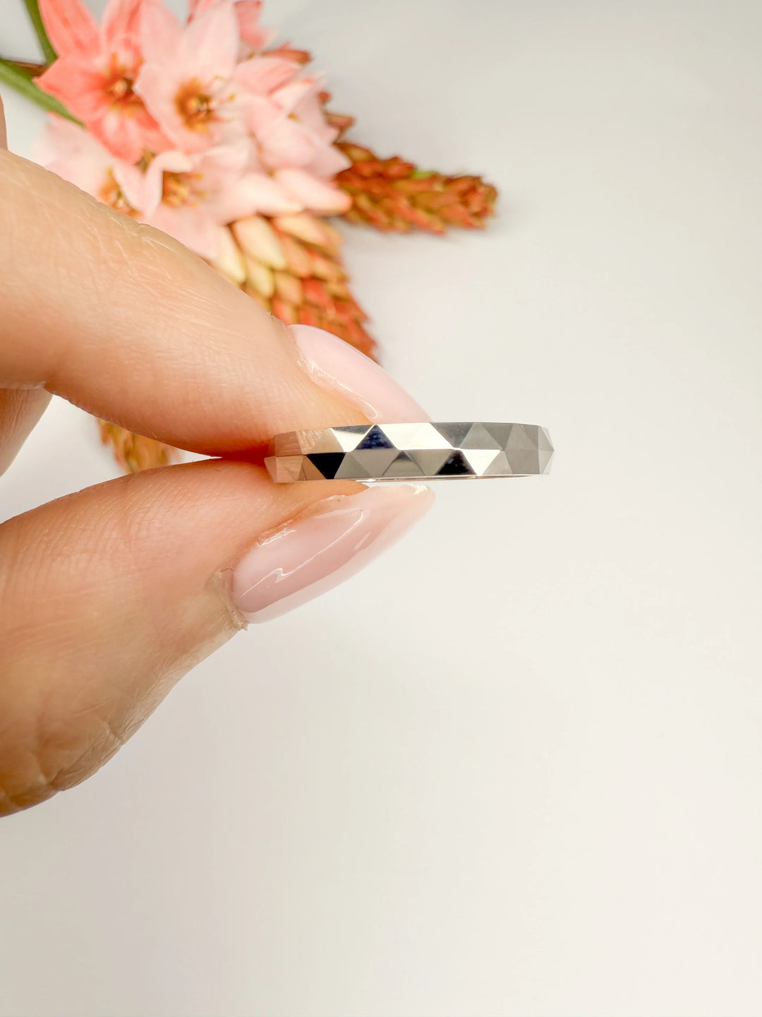 Prism Wedding Ring (3mm) - W1154 — 18kt White Gold (Clearance)