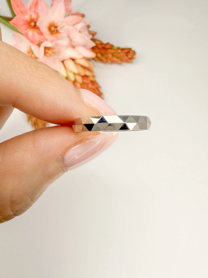 Prism Wedding Ring (3mm) - W1154 — 18kt White Gold (Clearance)