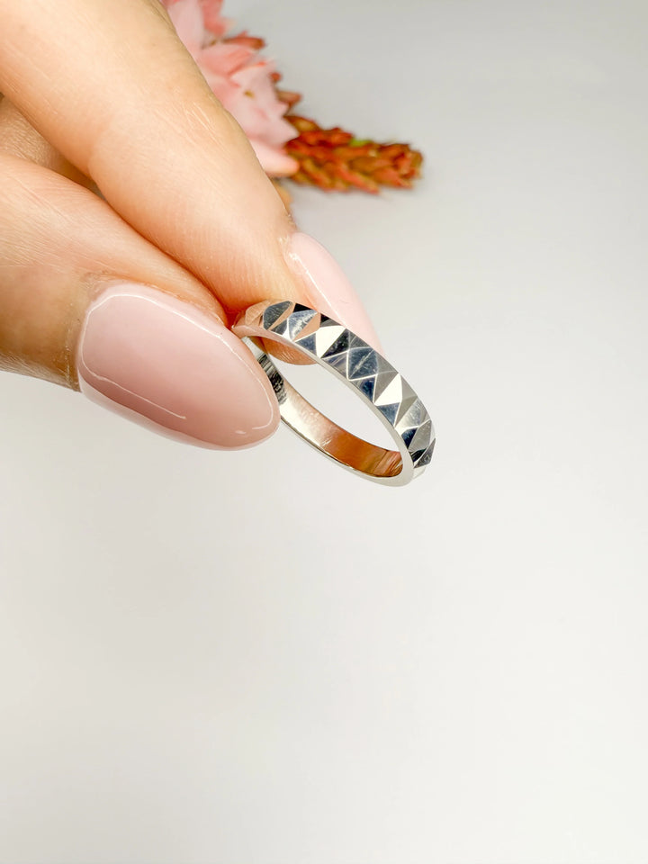 Double Prism Wedding Ring (3mm) - W1156 — 18kt White Gold (Clearance)