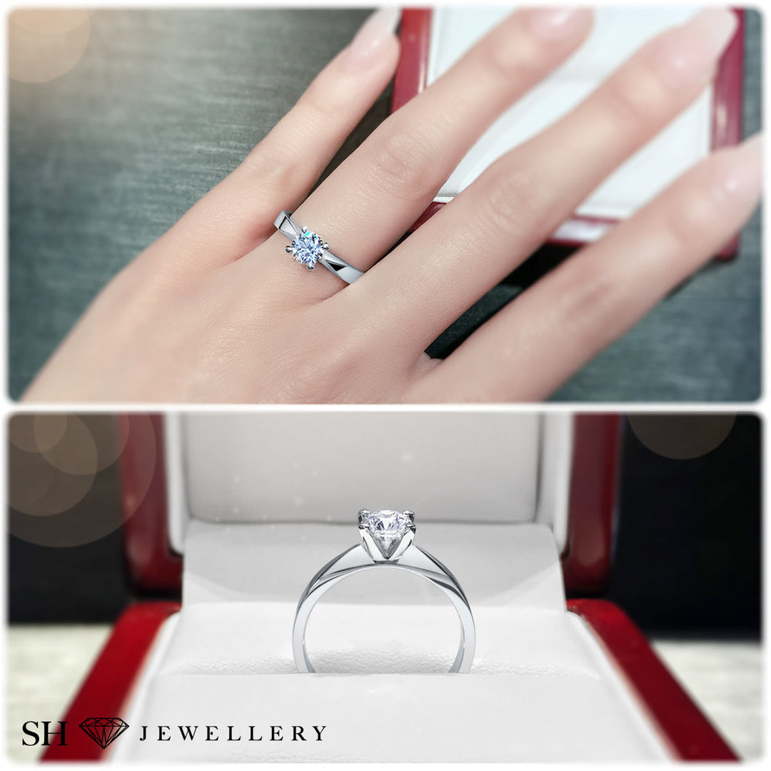 Classic solitaire engagement ring with high 4-Claw setting - W0011 (Lab Grown)