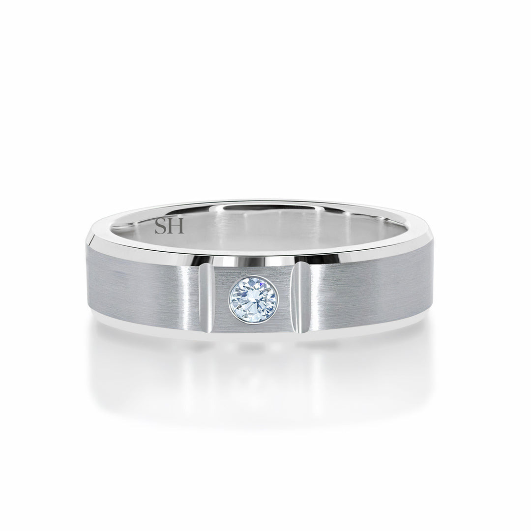 thumb_caption: Pictured with 18k white gold|thumb_group:1|grid_preview:true