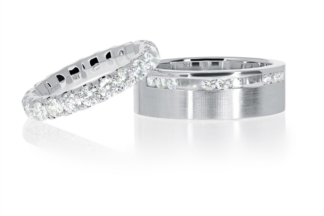 Pictured with 0.30ct diamond|thumb_caption:0.30 carat|thumb_group:1|grid_preview:true