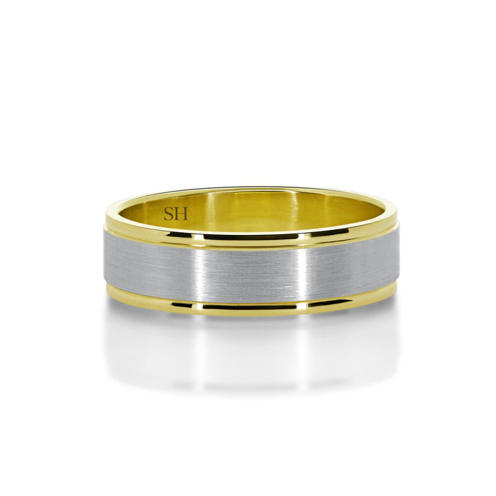 Pictured with Men's two tone wedding band with central satin finish|thumb_group:1