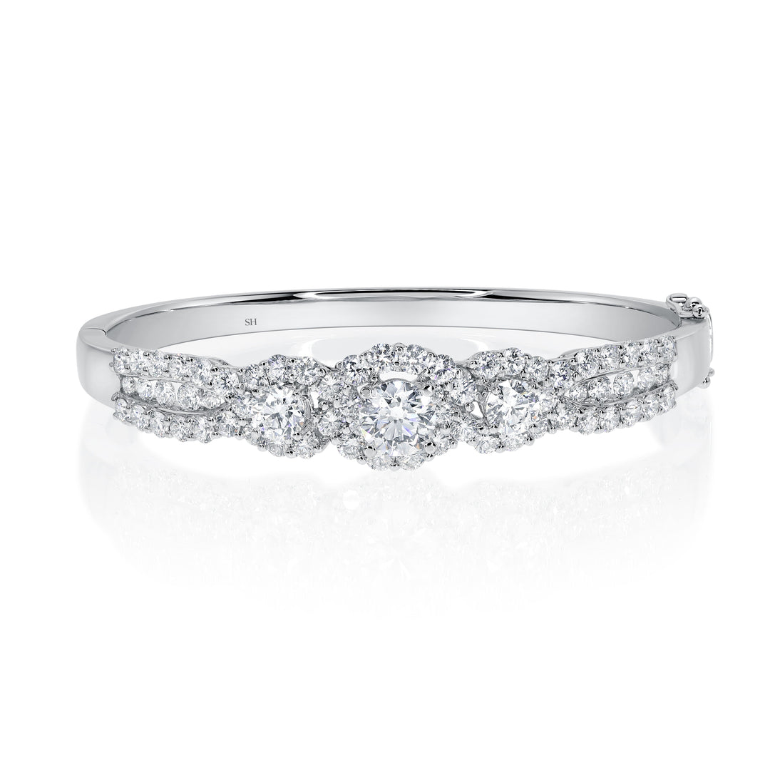 thumb_caption: 1.80ct total centre carat|thumb_group:1